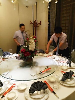 金海餐飲謝師宴開始火熱預(yù)定,優(yōu)惠贈送等三重豪禮,給您真正的實惠,期待您的光臨!