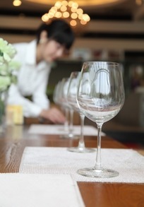 餐飲服務員圖片_餐飲服務員設計素材